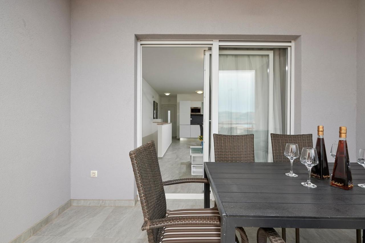 Apartment Gaby 3 Трогир Экстерьер фото