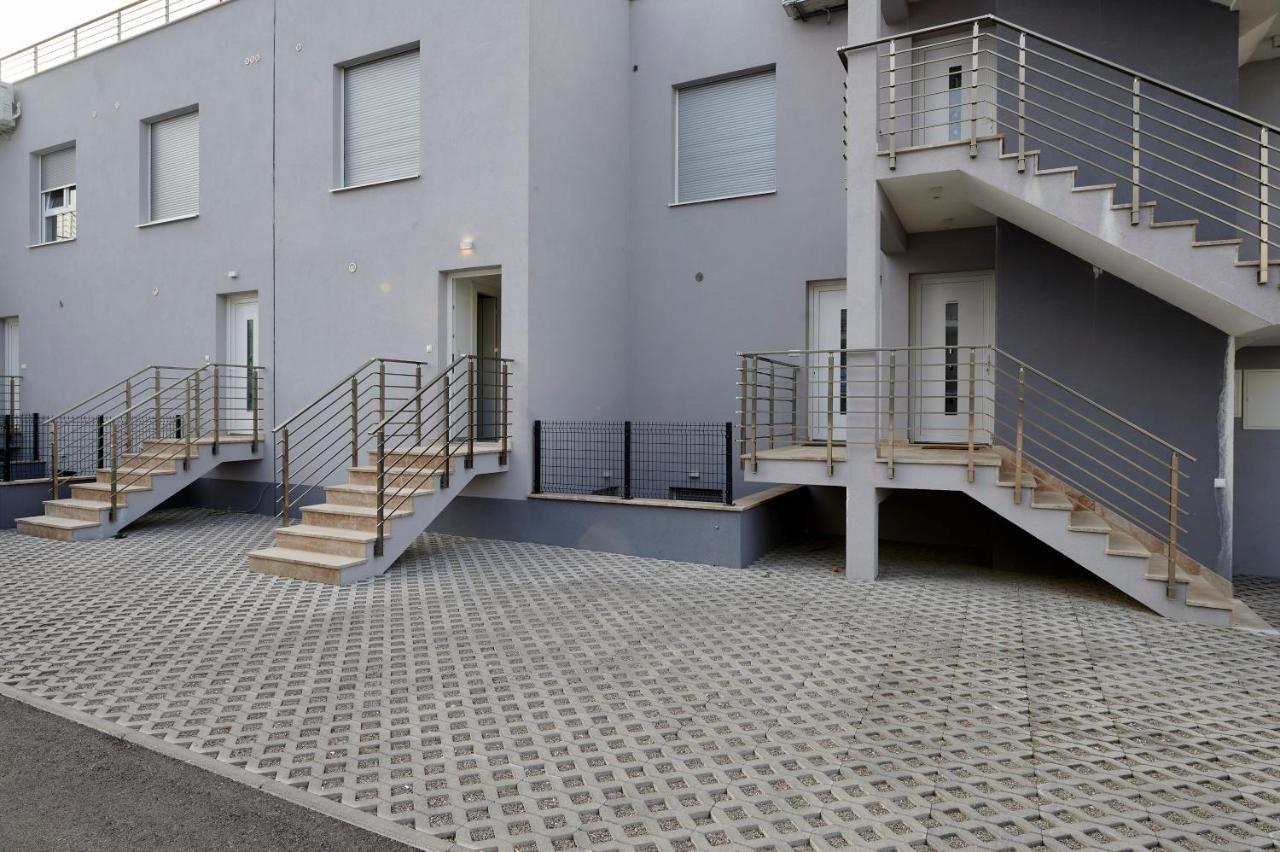 Apartment Gaby 3 Трогир Экстерьер фото