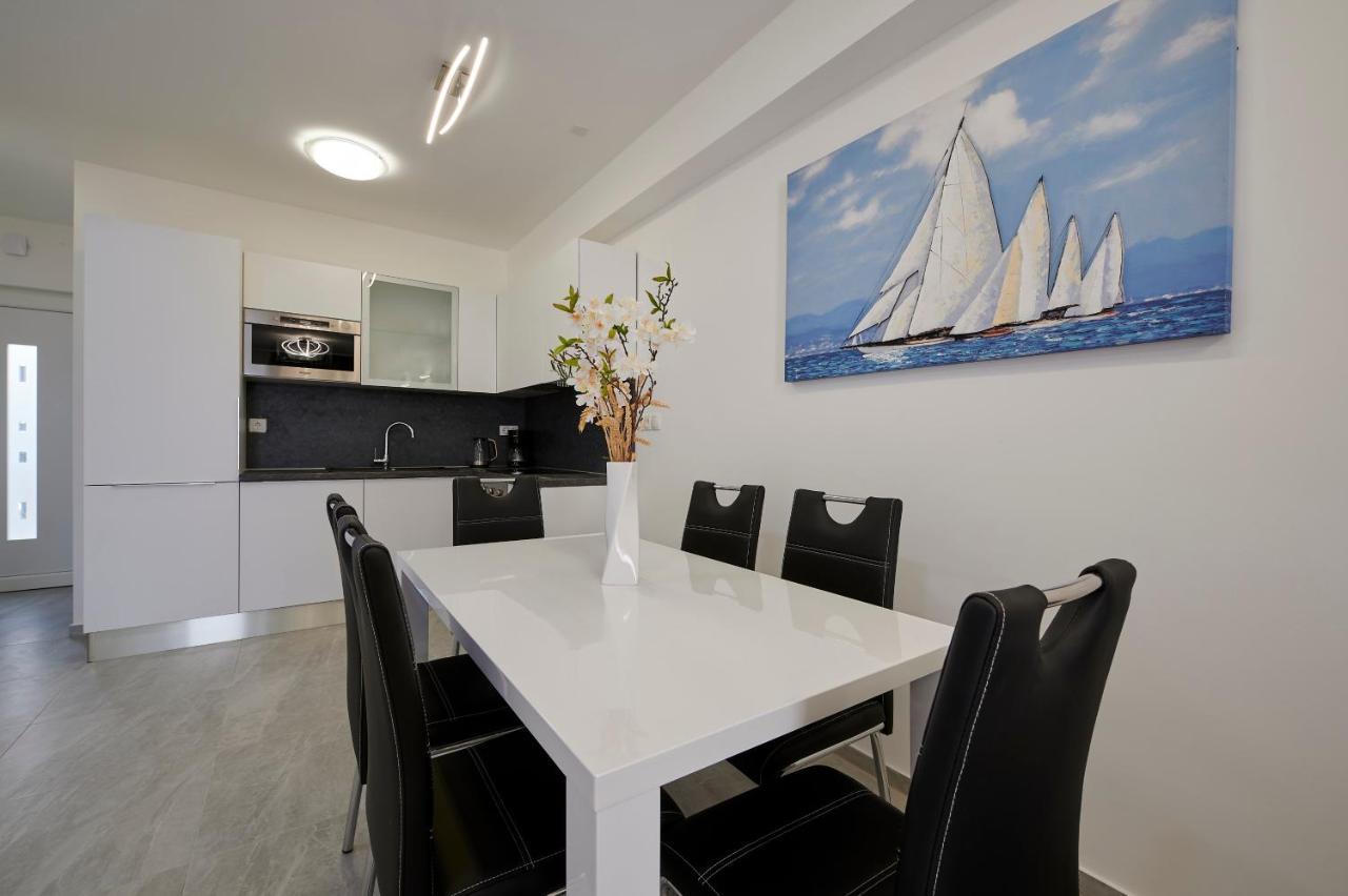 Apartment Gaby 3 Трогир Экстерьер фото