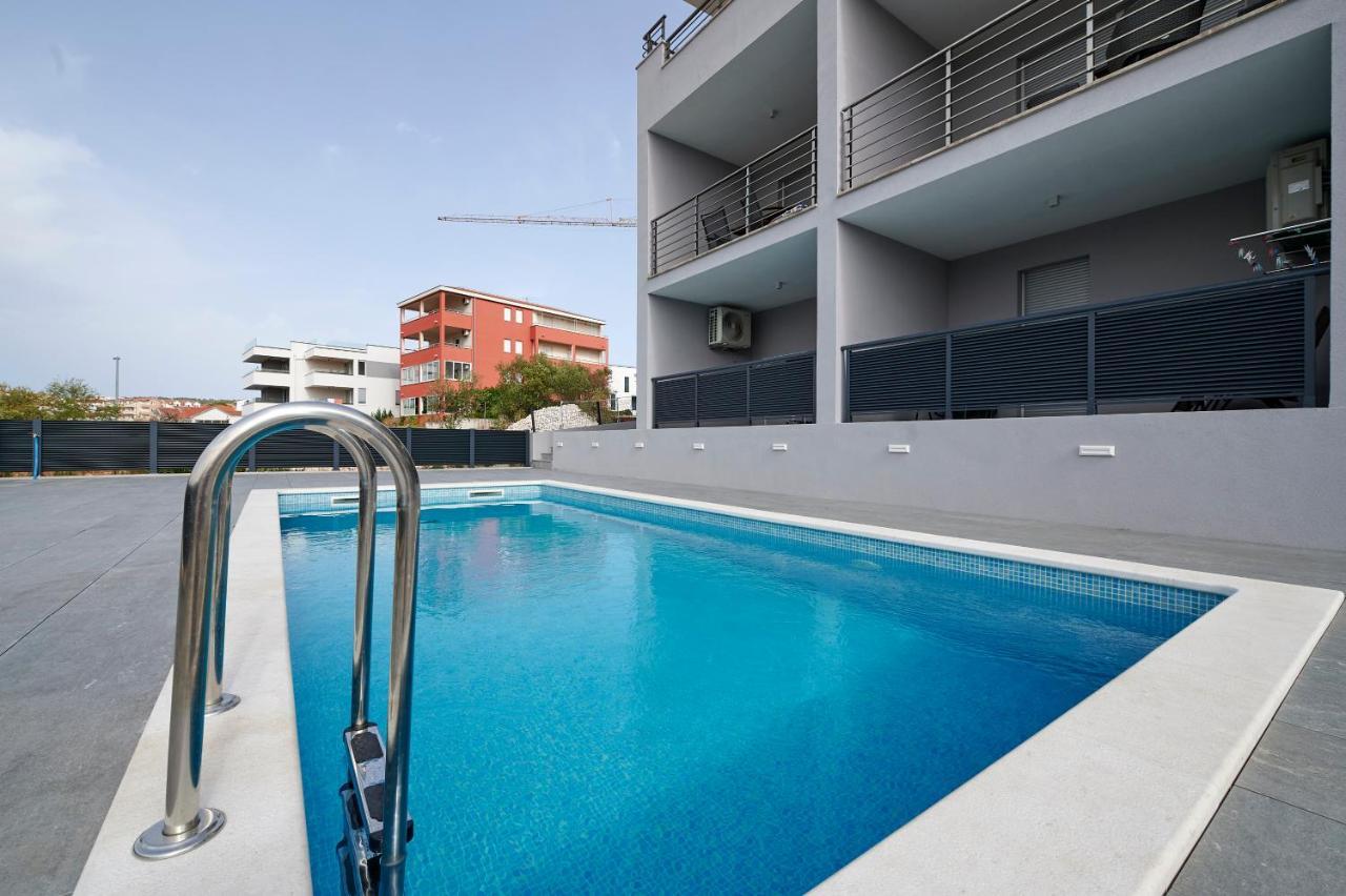 Apartment Gaby 3 Трогир Экстерьер фото