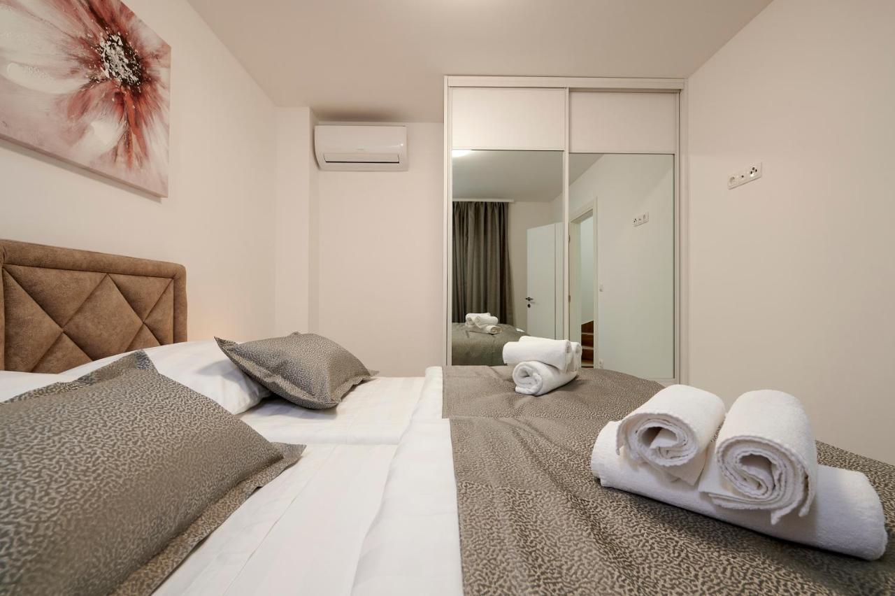 Apartment Gaby 3 Трогир Экстерьер фото