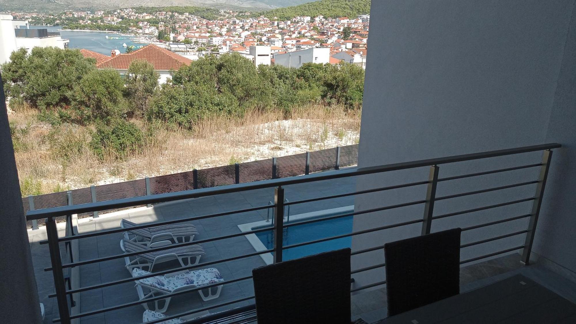 Apartment Gaby 3 Трогир Экстерьер фото